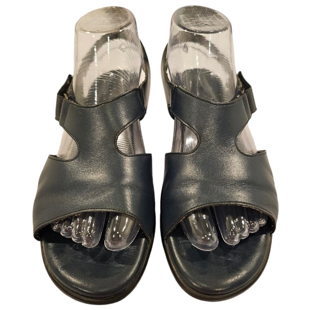 SAS Suntimer Leather Heels Strap Sandals Tri-Pad Comfort Navy Blue 7.5 Medium